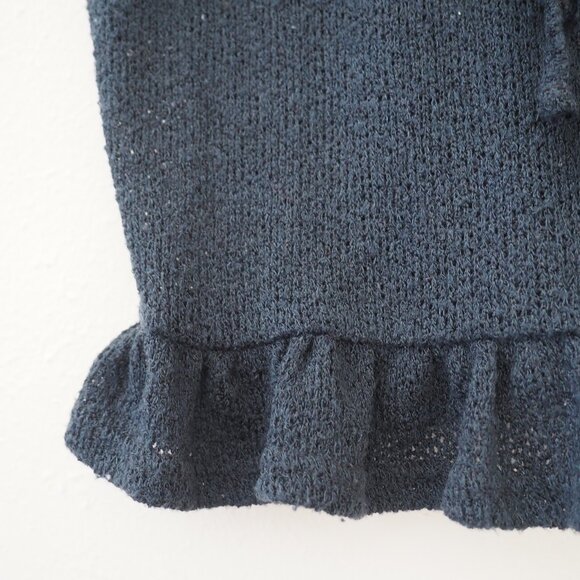 ! Urban Outfitters Tie-Front Ruffle Knit Crop Tank Top sz M - Picture 6 of 7